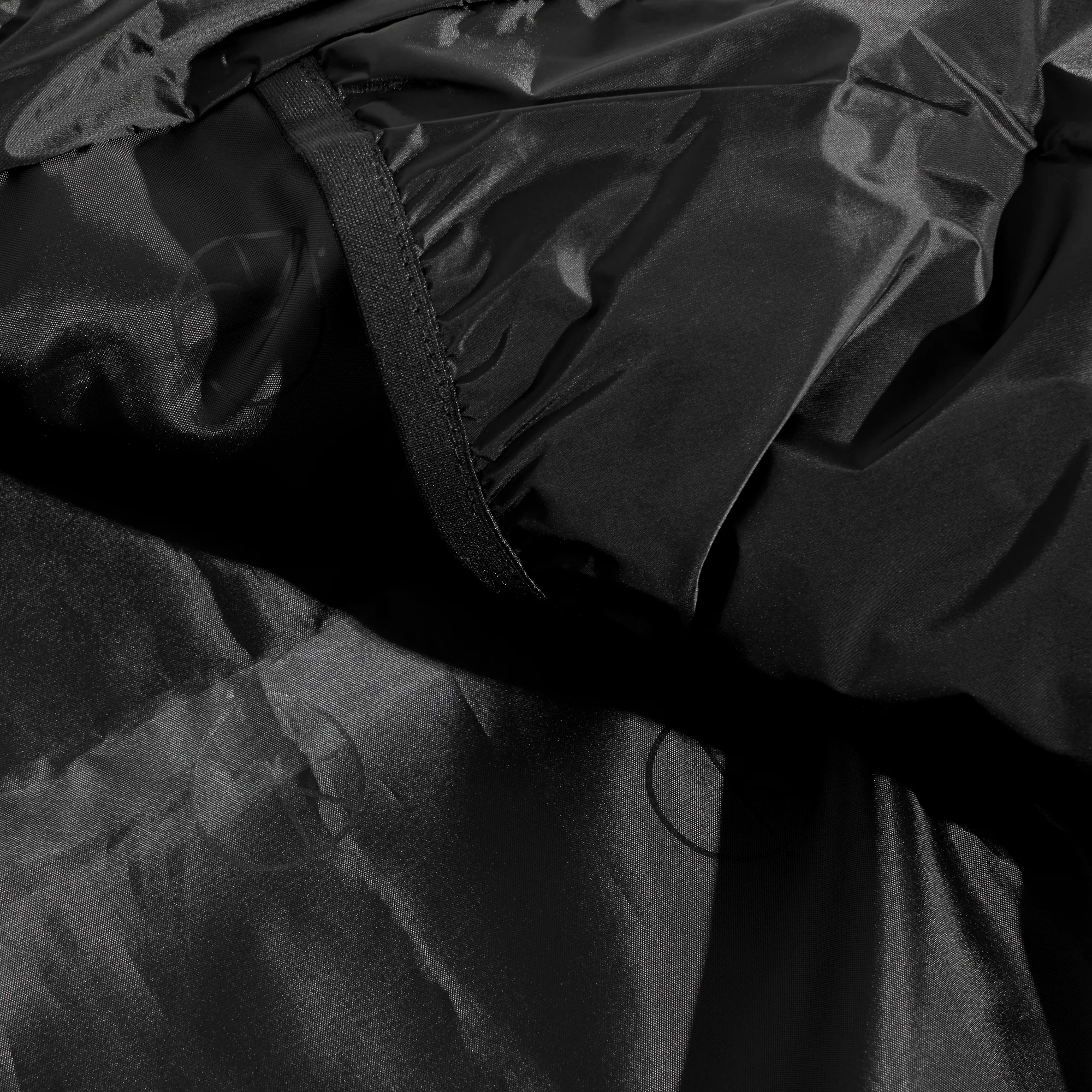 Basic Puffer Vest - Black - Image 4
