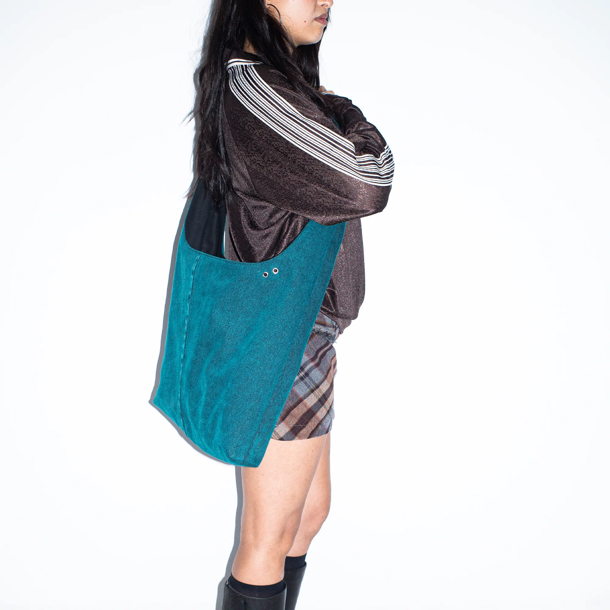 Gousi X Polar | Big Crossbody Bag - Teal Black - Image 3